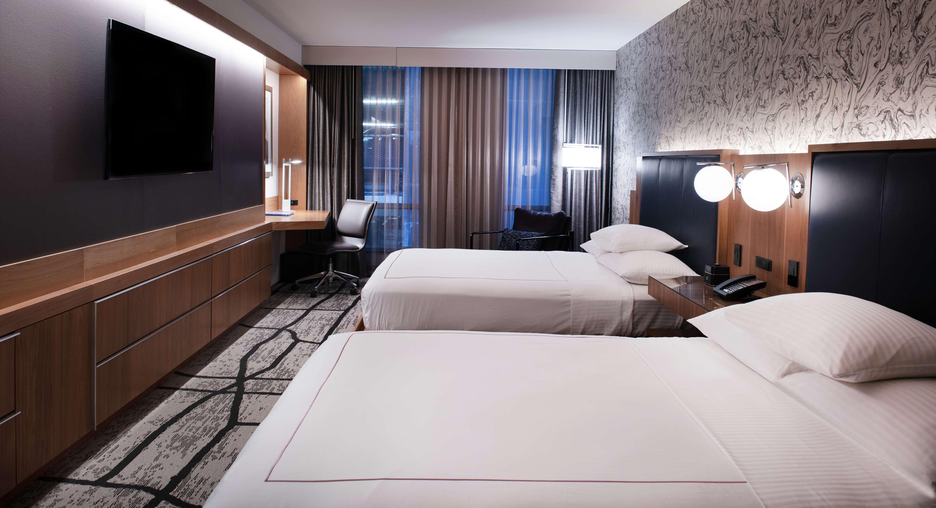 The Charter Hotel Seattle, Curio Collection By Hilton Екстериор снимка