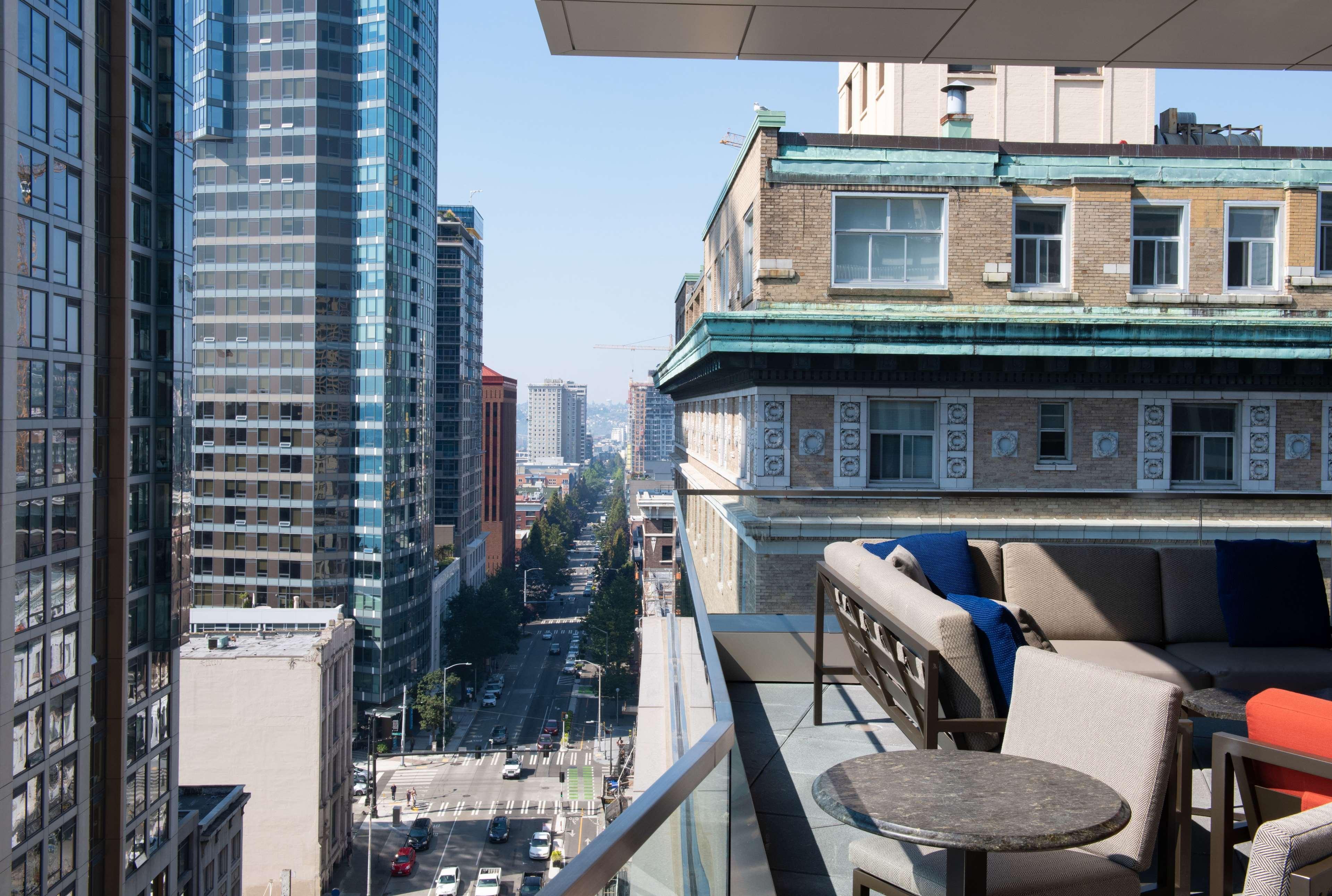 The Charter Hotel Seattle, Curio Collection By Hilton Екстериор снимка