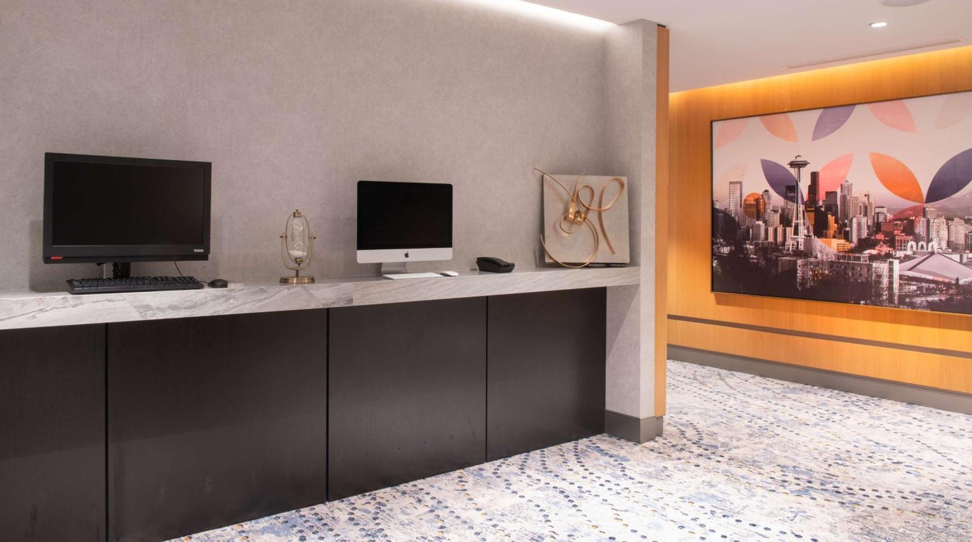 The Charter Hotel Seattle, Curio Collection By Hilton Екстериор снимка