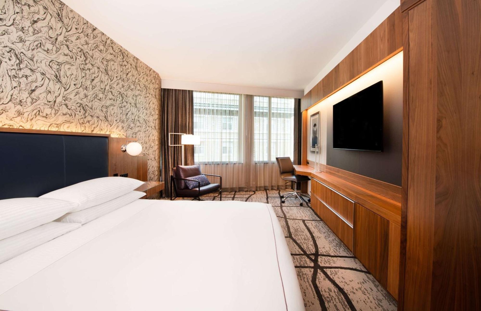 The Charter Hotel Seattle, Curio Collection By Hilton Екстериор снимка